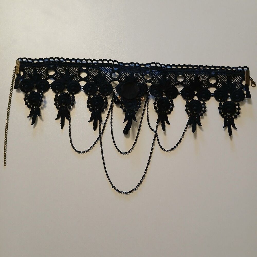 Gothic Vampire Core Black Lace Choker – Filigree Cameo & Teardrop Bead Draping - Picture 7 of 7